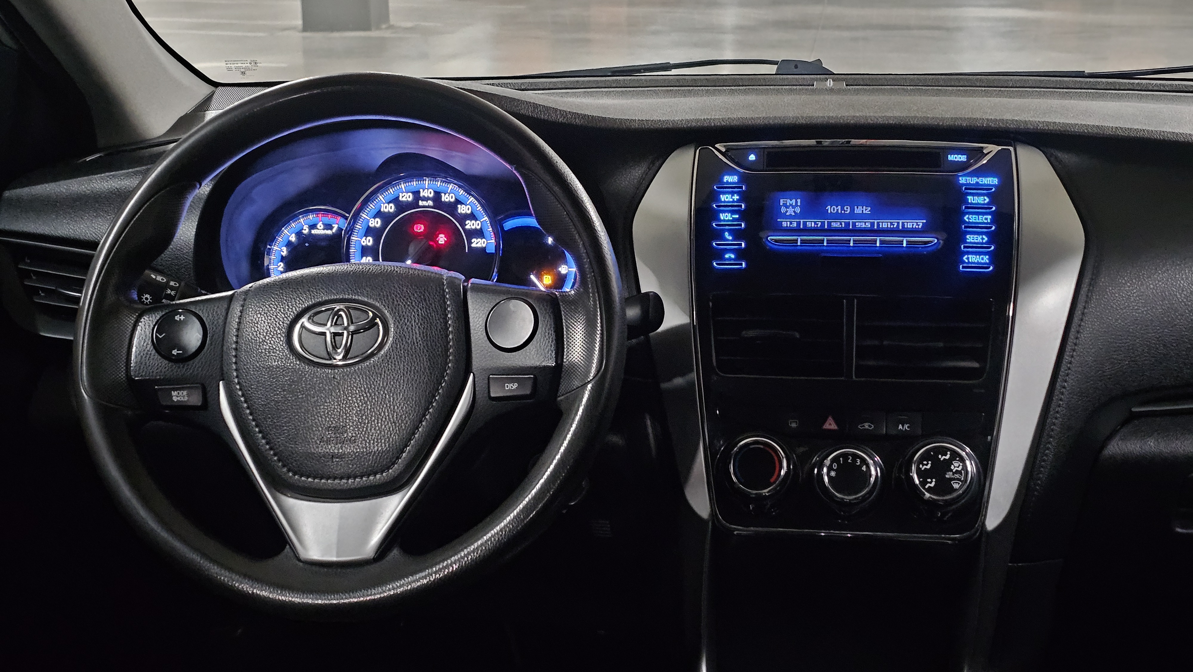 Toyota Yaris, miniatura 10