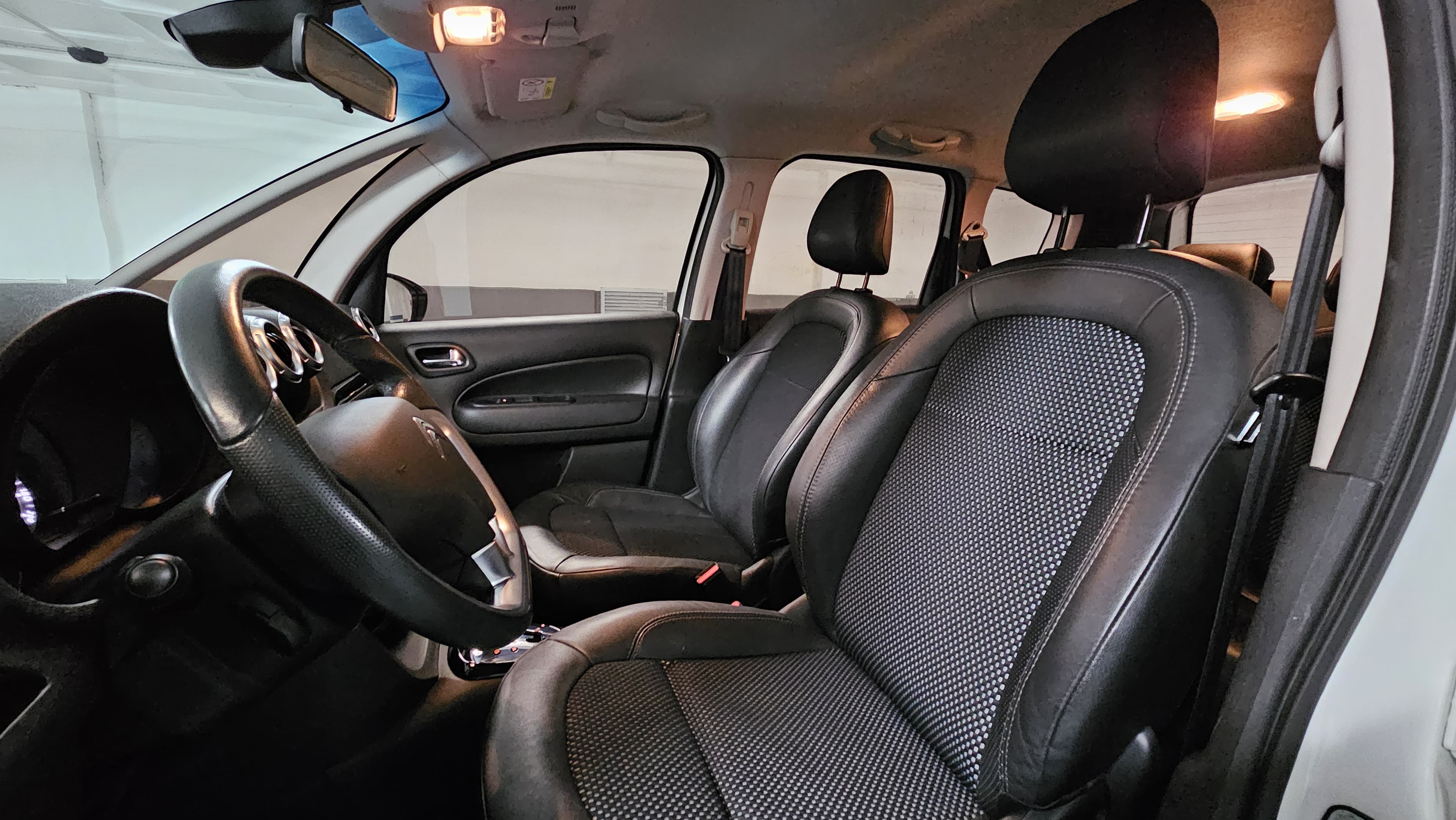 Citroën C3 Picasso Excl. 1.6 Flex 16V 5p Aut. Exclusive Automática 2015 seminovo N86 Motors, foto 15