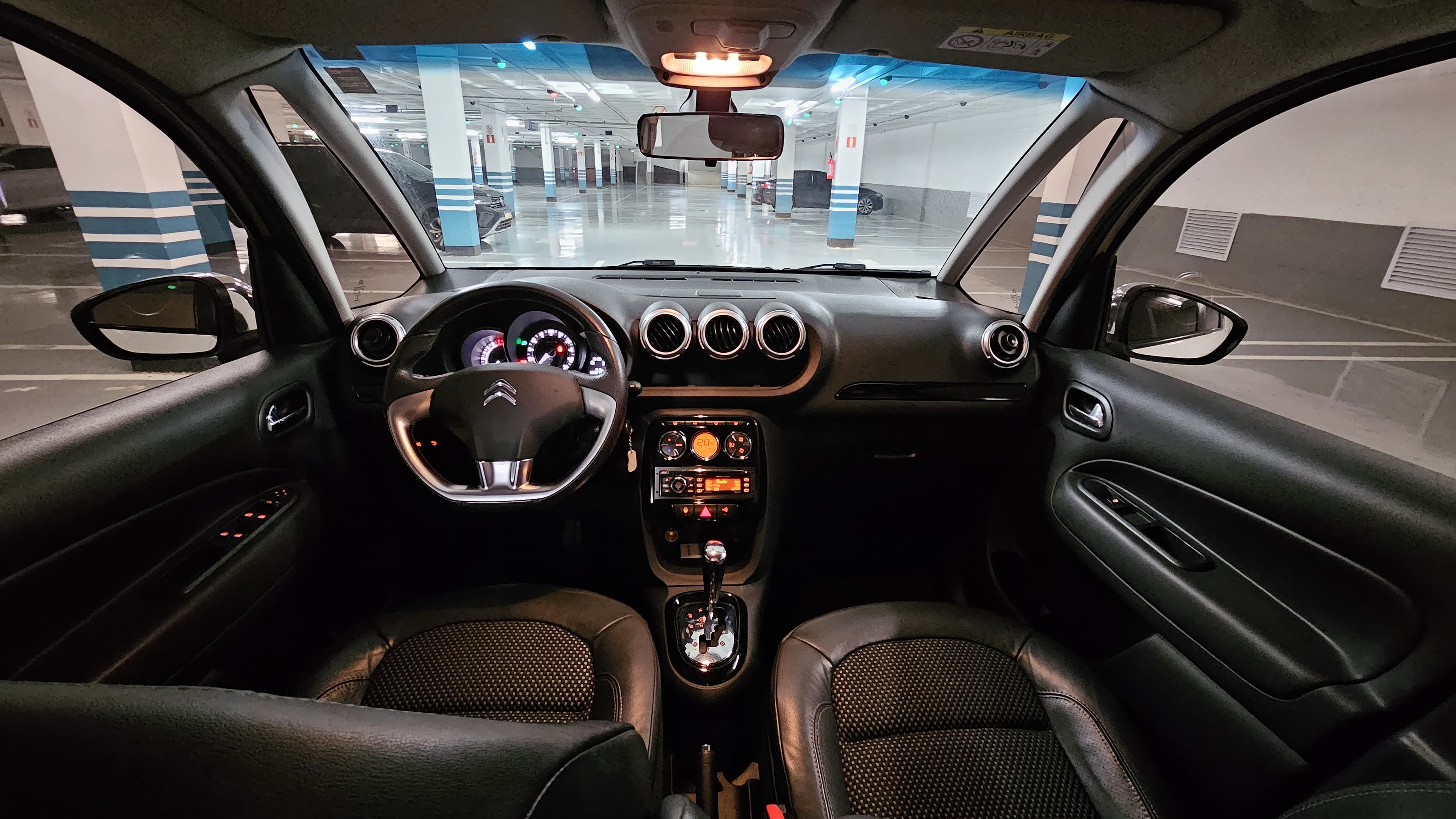 Citroën C3 Picasso Excl. 1.6 Flex 16V 5p Aut. Exclusive Automática 2015 seminovo N86 Motors, foto 9