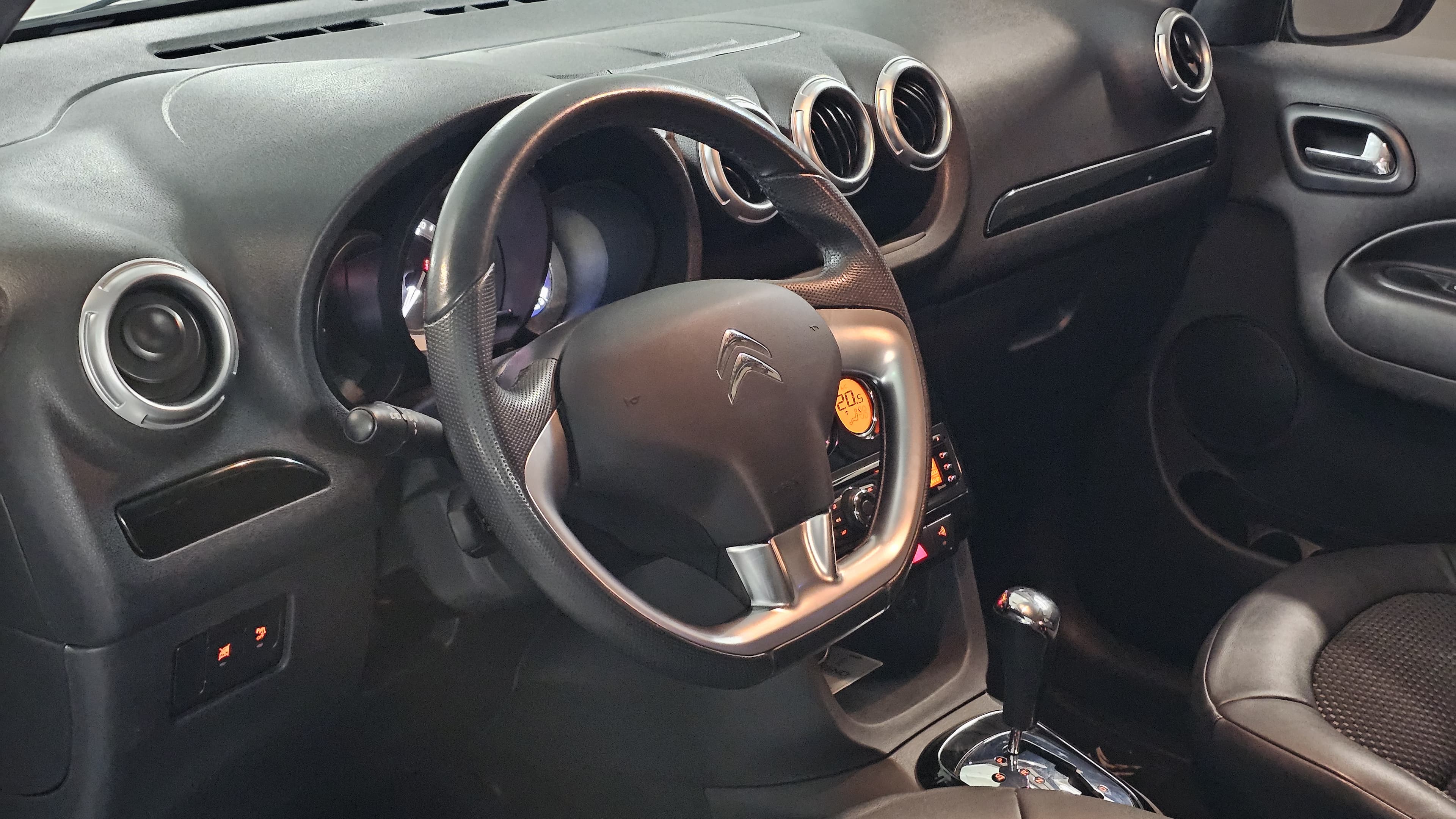 Citroën C3 Picasso Excl. 1.6 Flex 16V 5p Aut. Exclusive Automática 2015 seminovo N86 Motors, foto 13