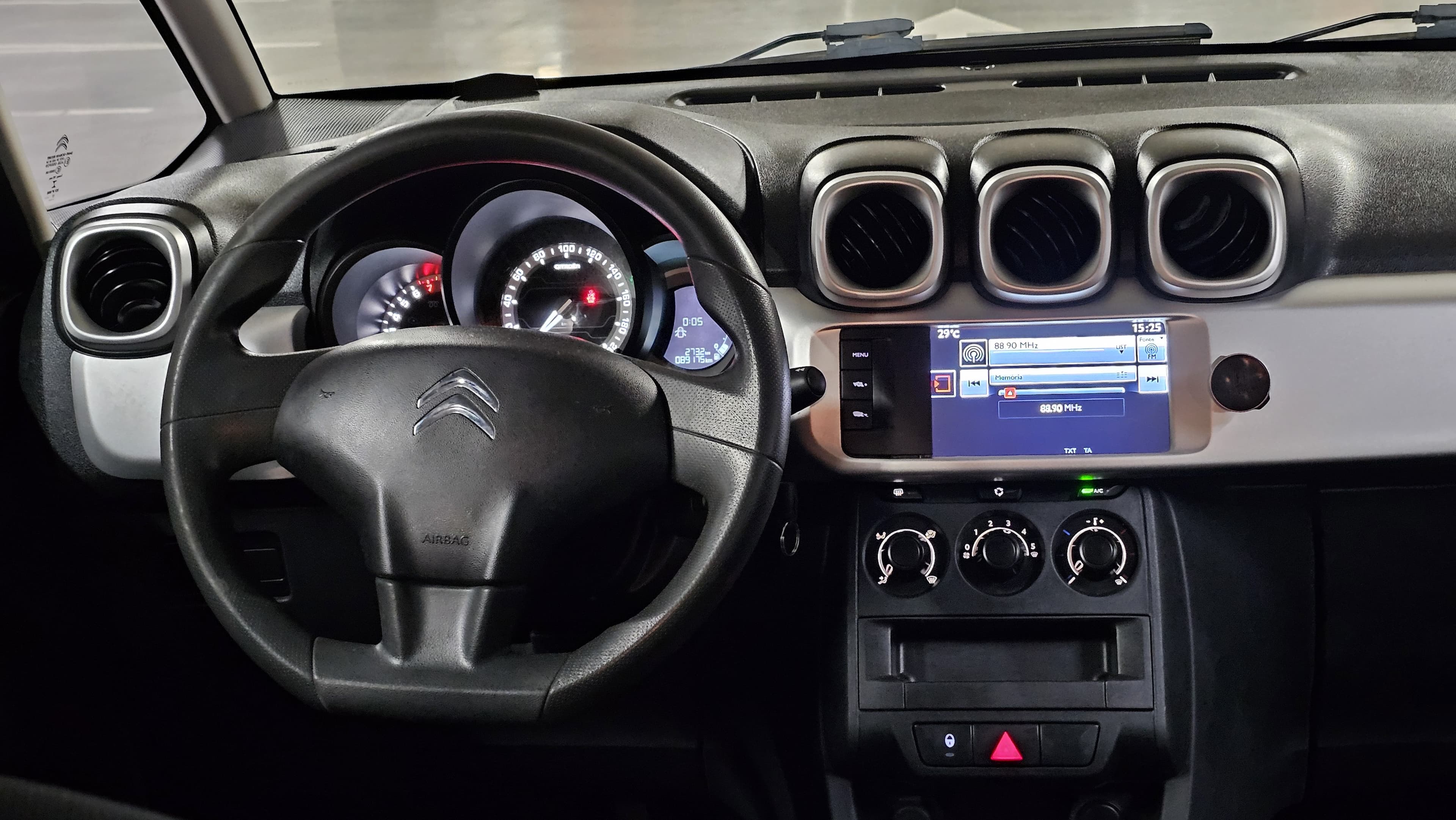 Citroën AIRCROSS Live 1.6 Flex 16V 5p Mec. Live 2019 seminovo N86 Motors, foto 10