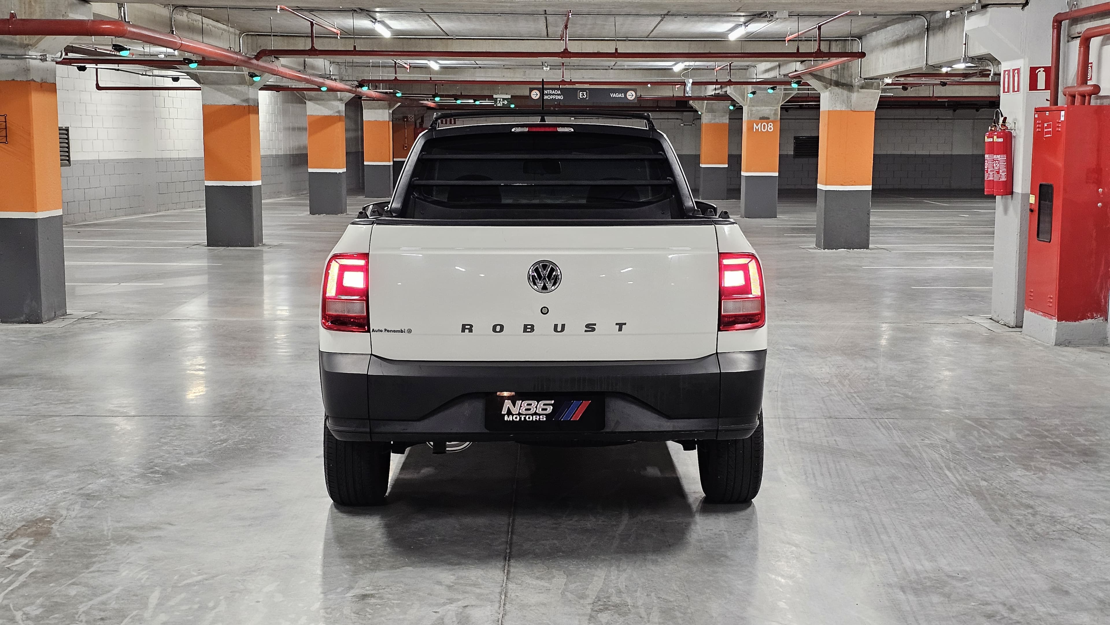 VW - VolksWagen Saveiro Robust 1.6 Total Flex 8V Robust 1.6 2023 seminovo N86 Motors, foto 4