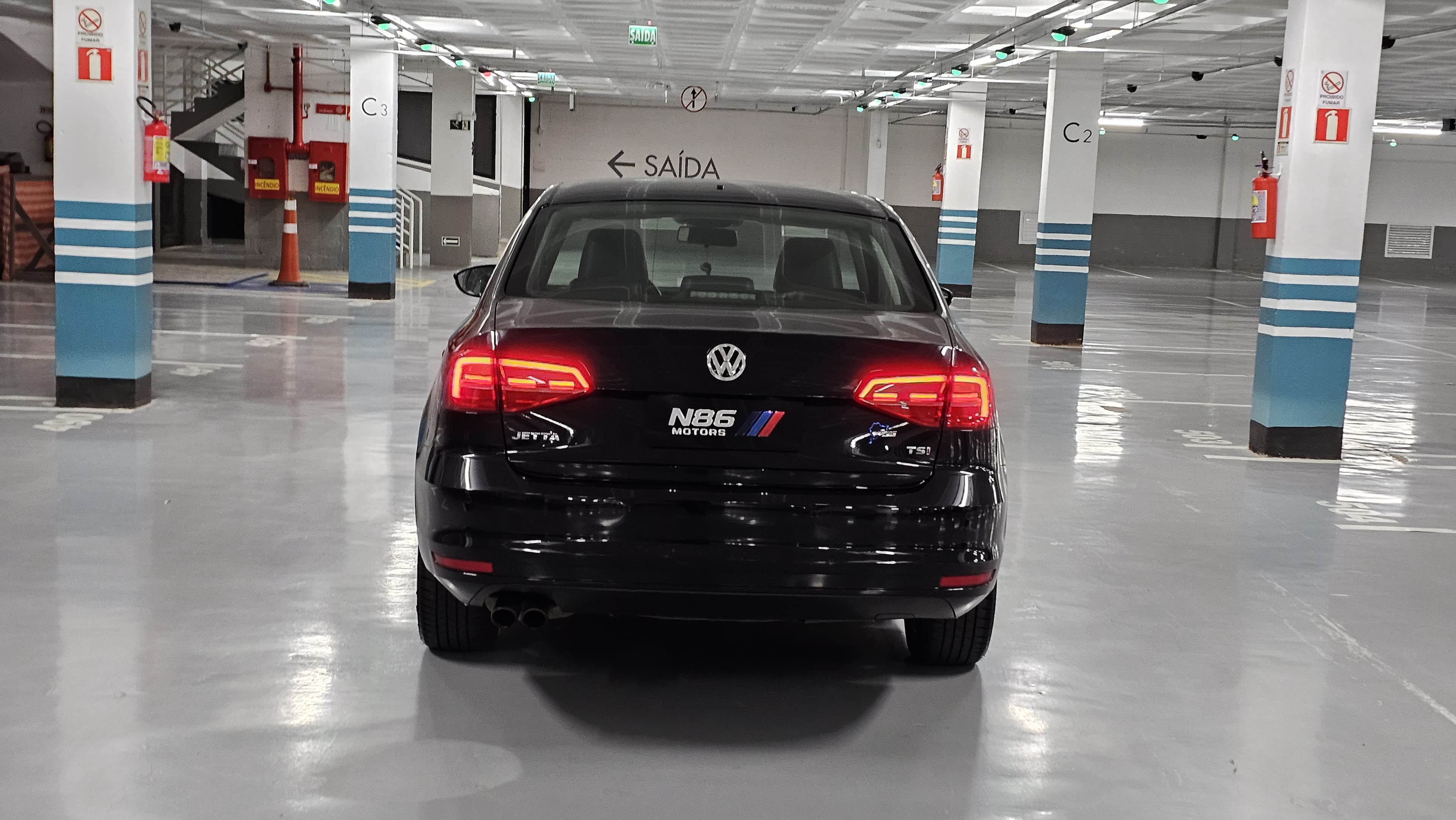 VW - VolksWagen JETTA Highline 2.0 TSI 16V 4p Tiptronic 2.0 Tsi Highline 2016 seminovo N86 Motors, foto 6