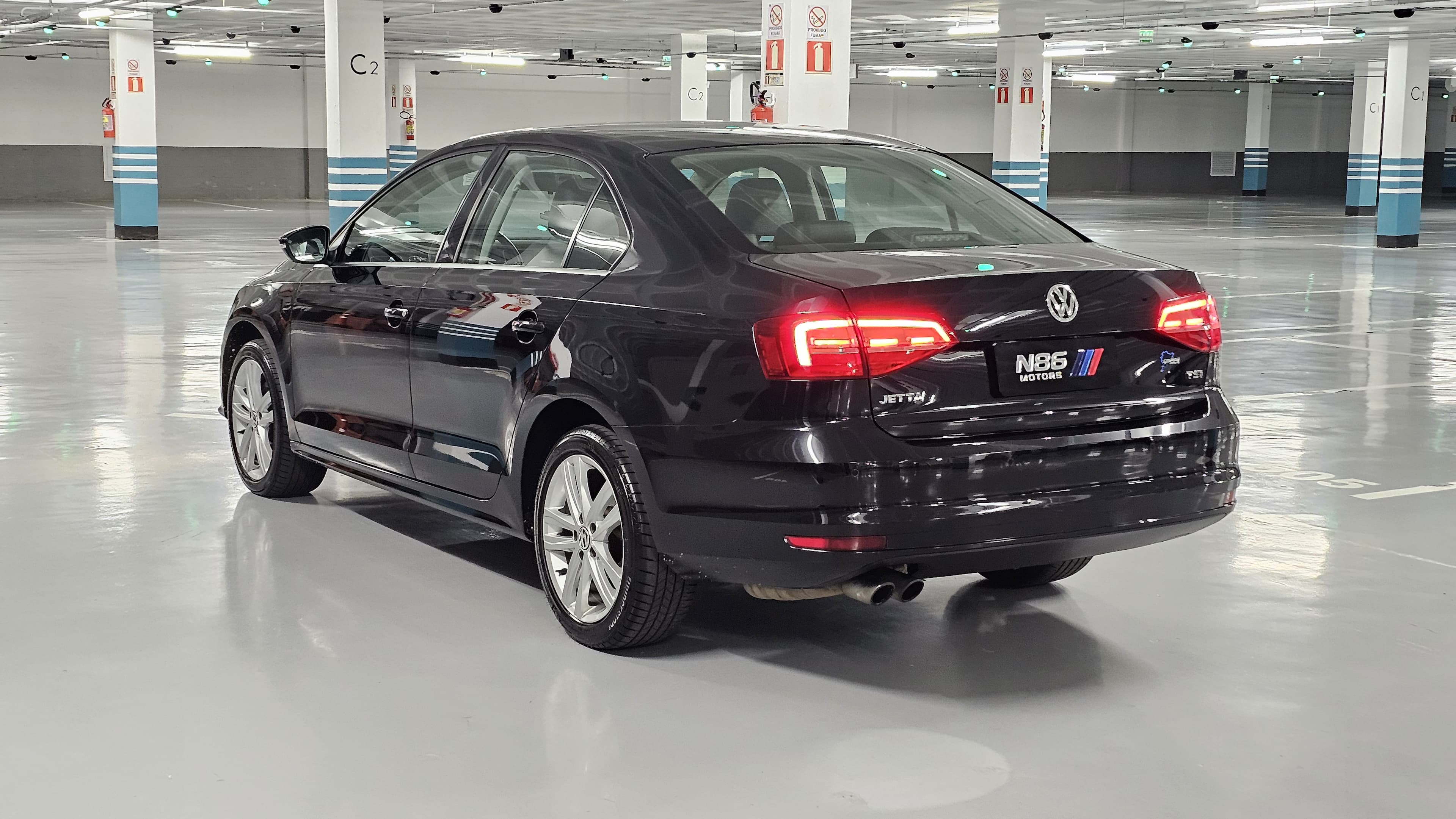 VW - VolksWagen JETTA Highline 2.0 TSI 16V 4p Tiptronic 2.0 Tsi Highline 2016 seminovo N86 Motors, foto 5