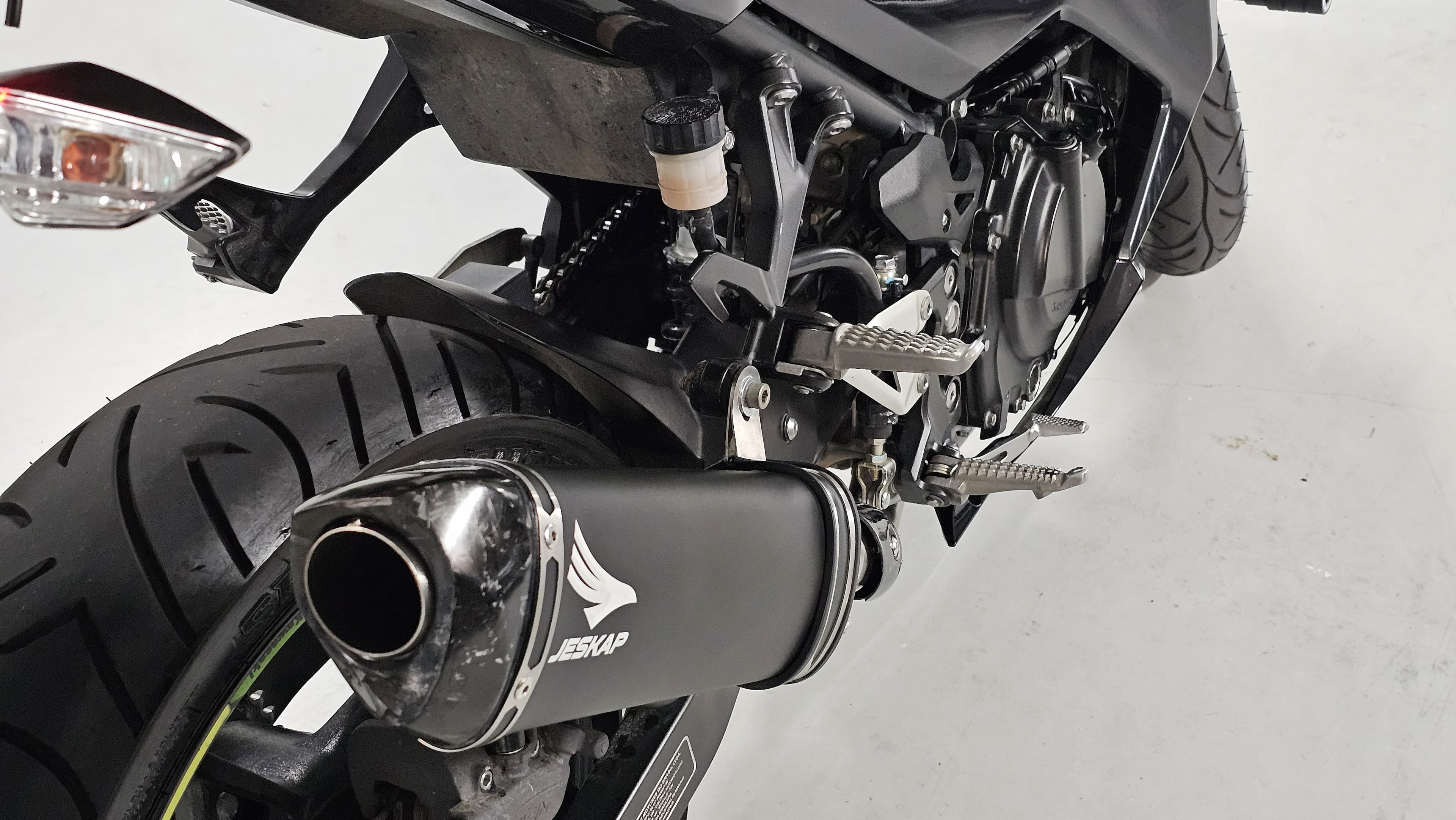 KAWASAKI Ninja 400 Ninja 400 2019 seminovo N86 Motors, foto 10