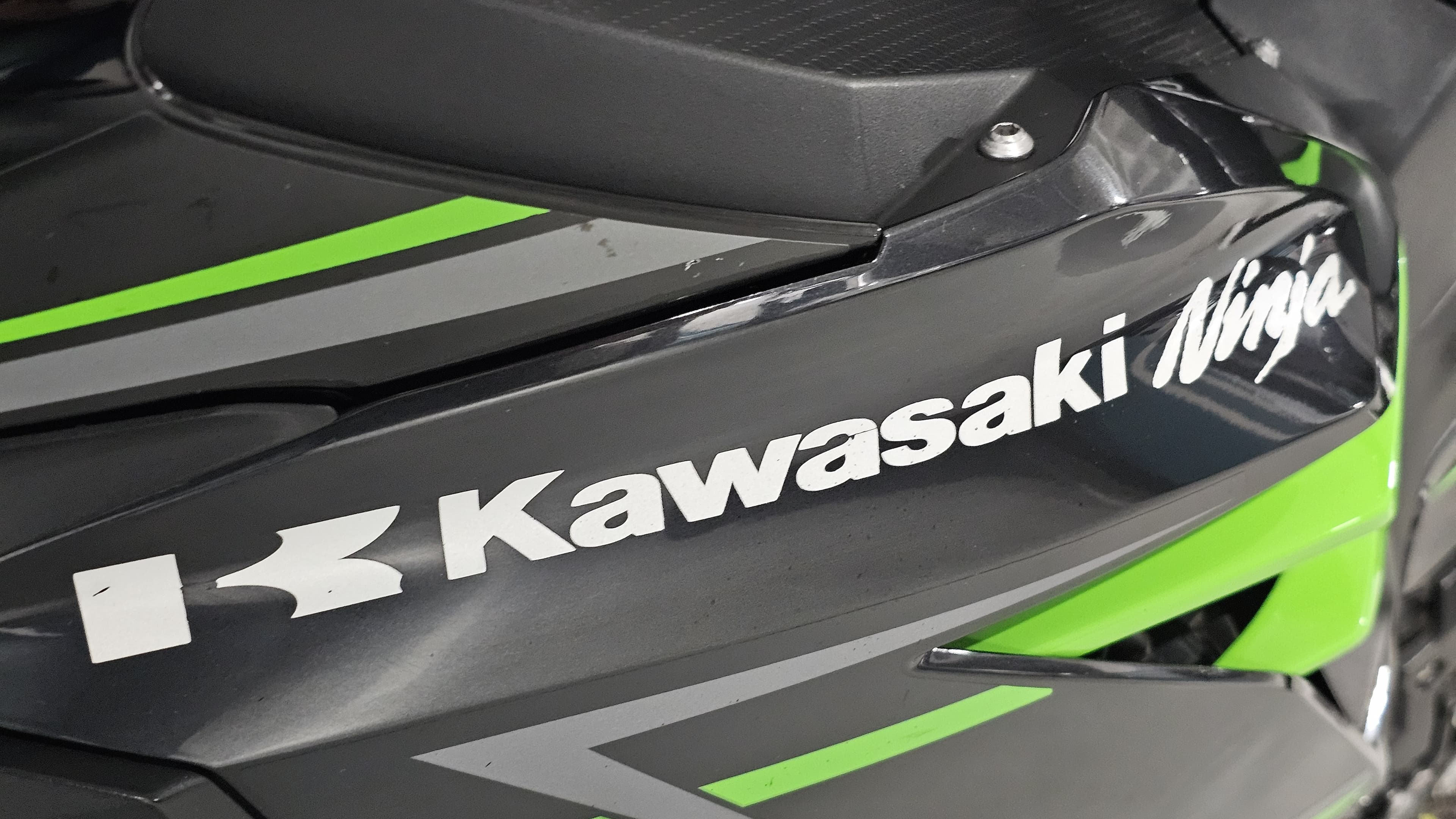 KAWASAKI Ninja 400 Ninja 400 2019 seminovo N86 Motors, foto 9