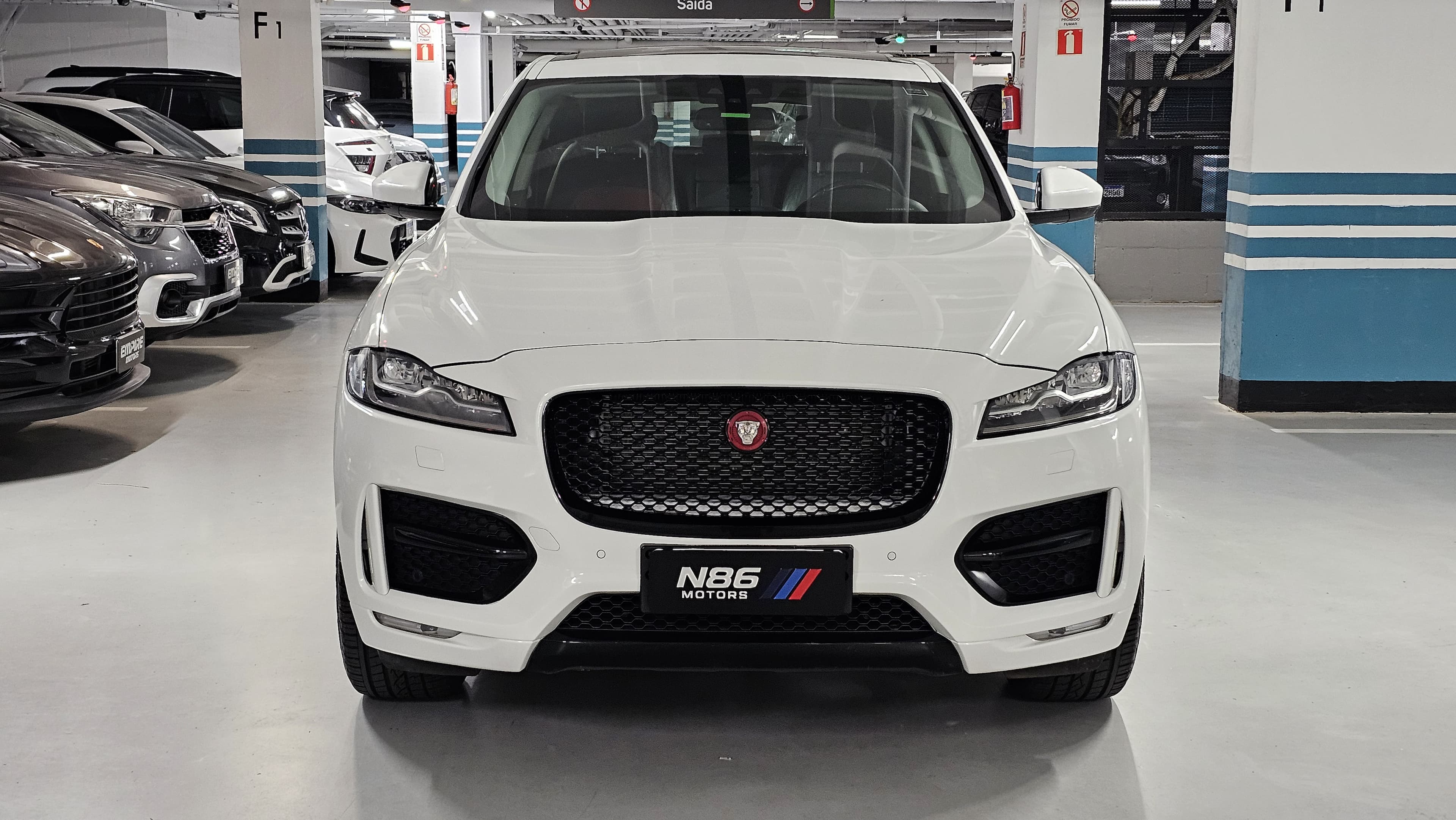 Jaguar F-Pace 3.0 R-Sport 340cv Aut. R-Sport 3.0 V6 2017 seminovo N86 Motors, foto 2