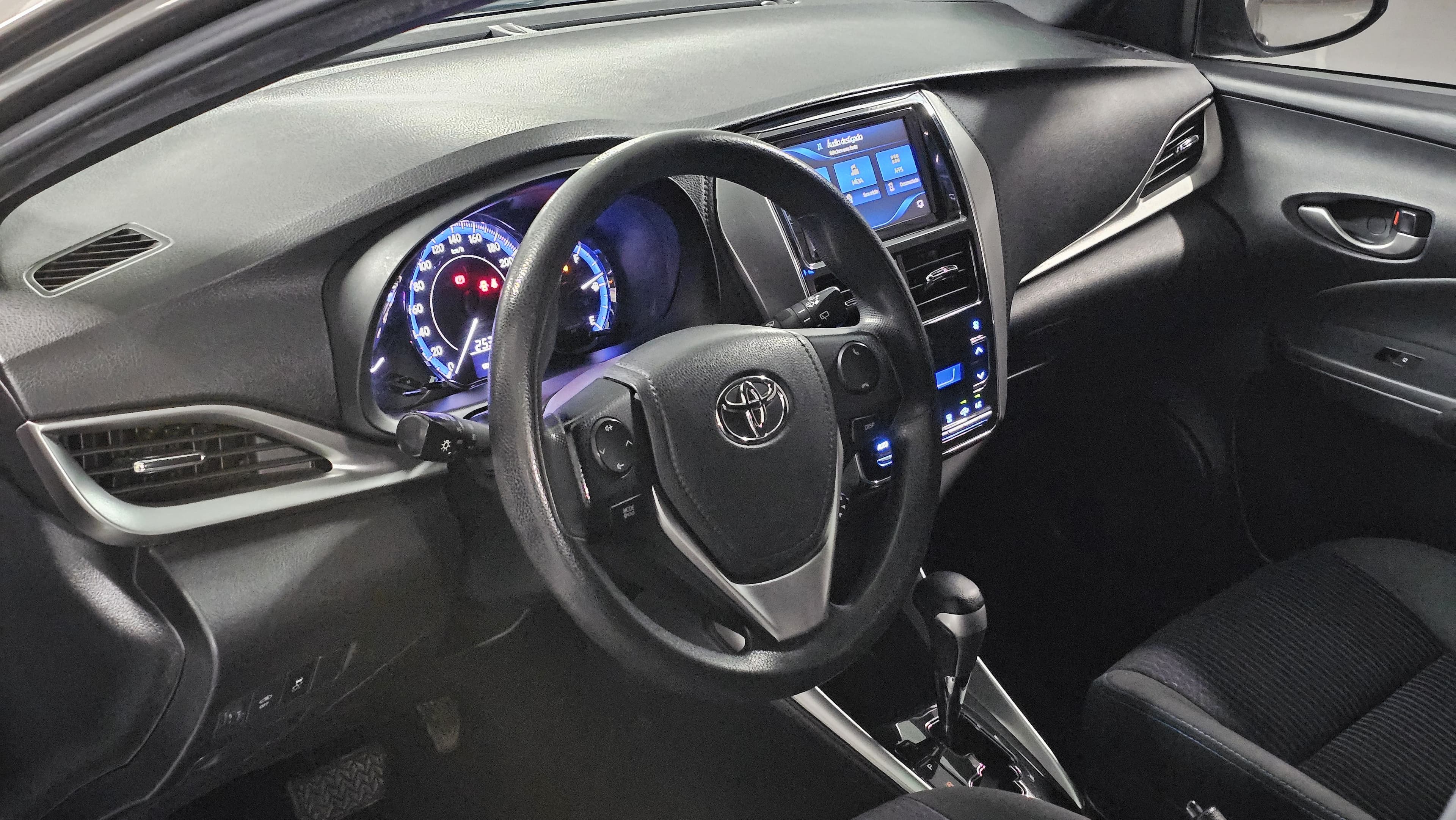 Toyota YARIS XL Plus Tech 1.3 Flex 16V Aut. XL PLUS TECH 1.3 AUT 2019 seminovo N86 Motors, foto 11