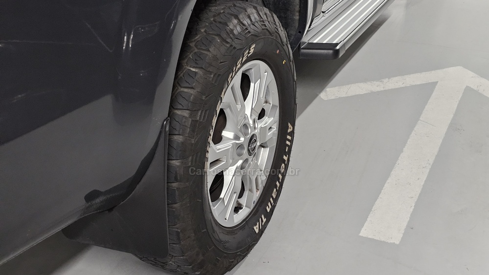 NISSAN FRONTIER, miniatura 8